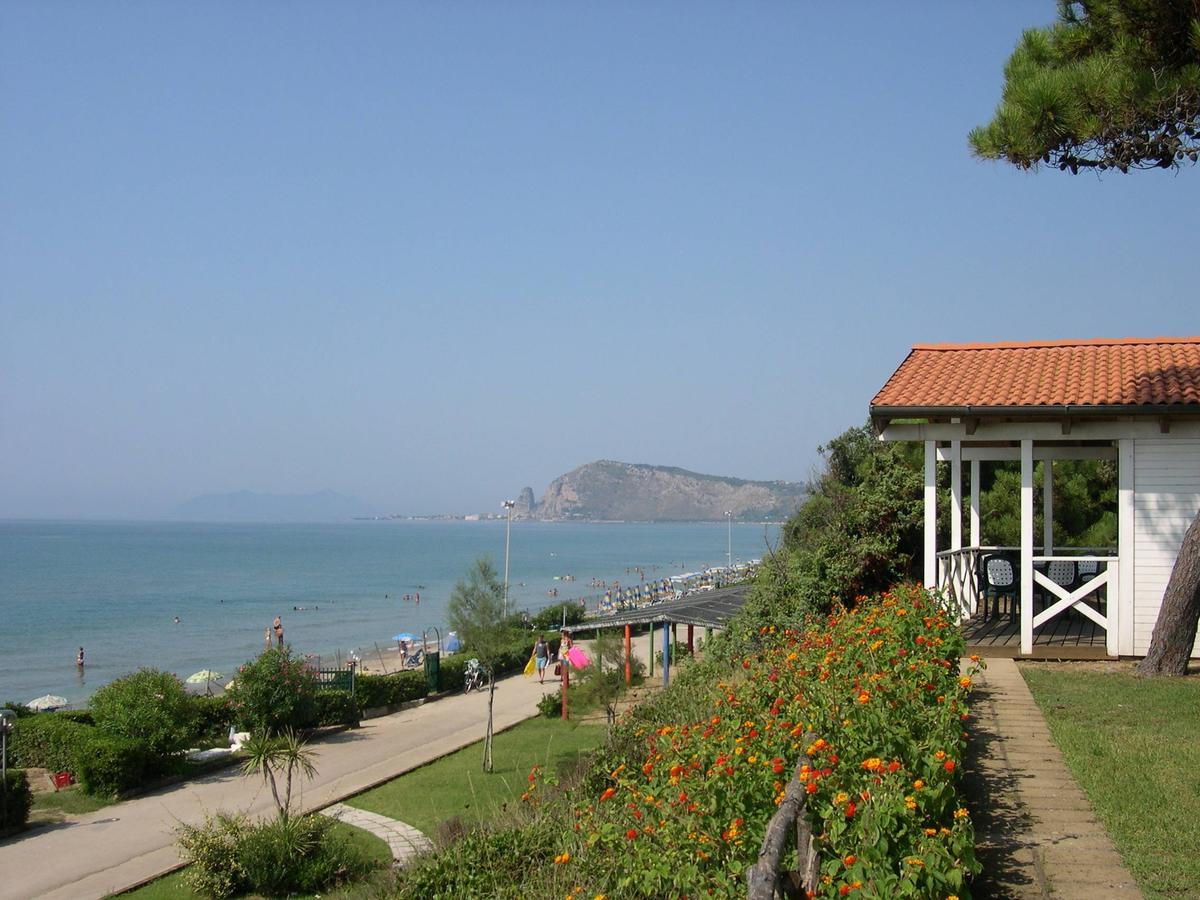 Settebello Village Lido Di Fondi Dış mekan fotoğraf